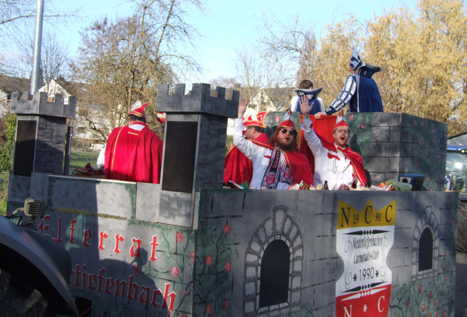 Rosenmontagszug 2023 in Dehrn