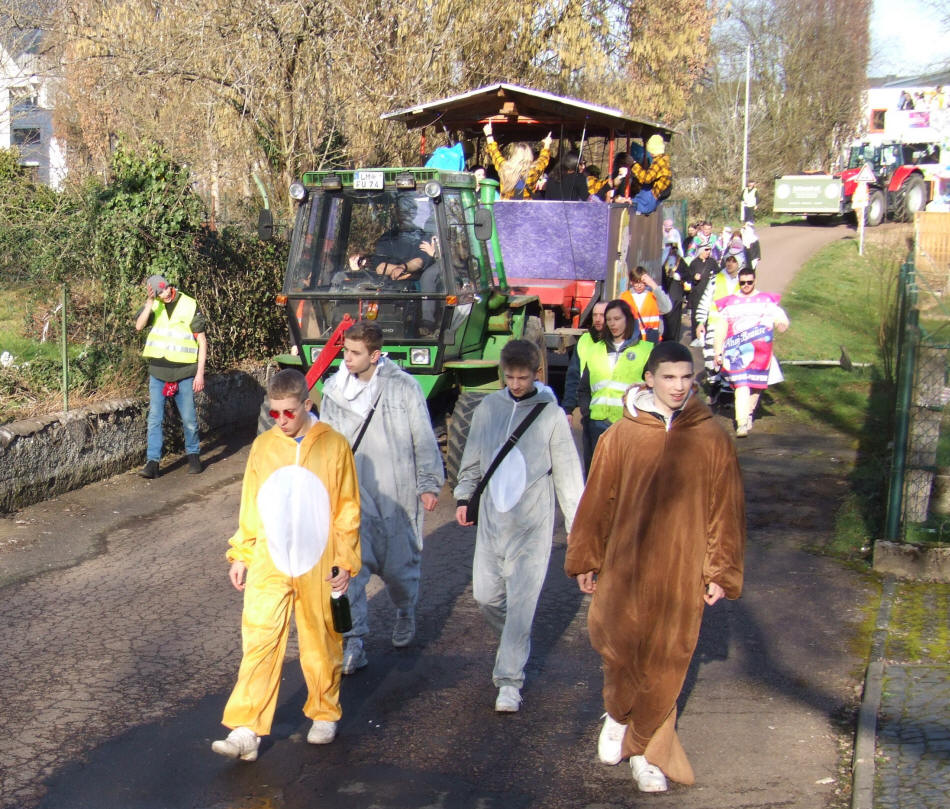 Rosenmontagszug 2023 in Dehrn