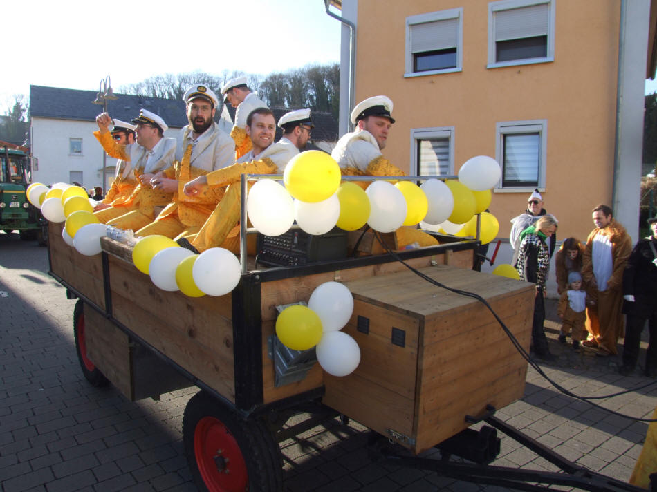 Rosenmontagszug 2023 in Dehrn