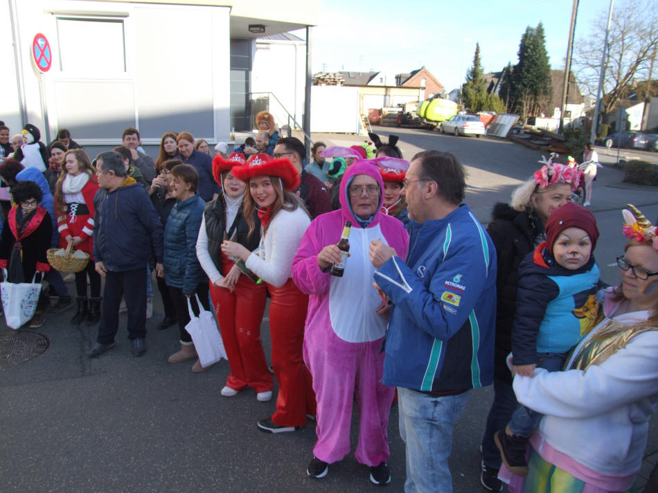 Rosenmontagszug 2023 in Dehrn