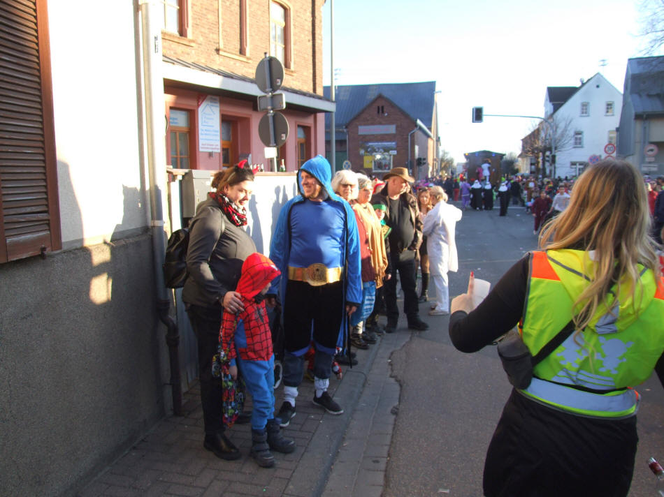 Rosenmontagszug 2023 in Dehrn