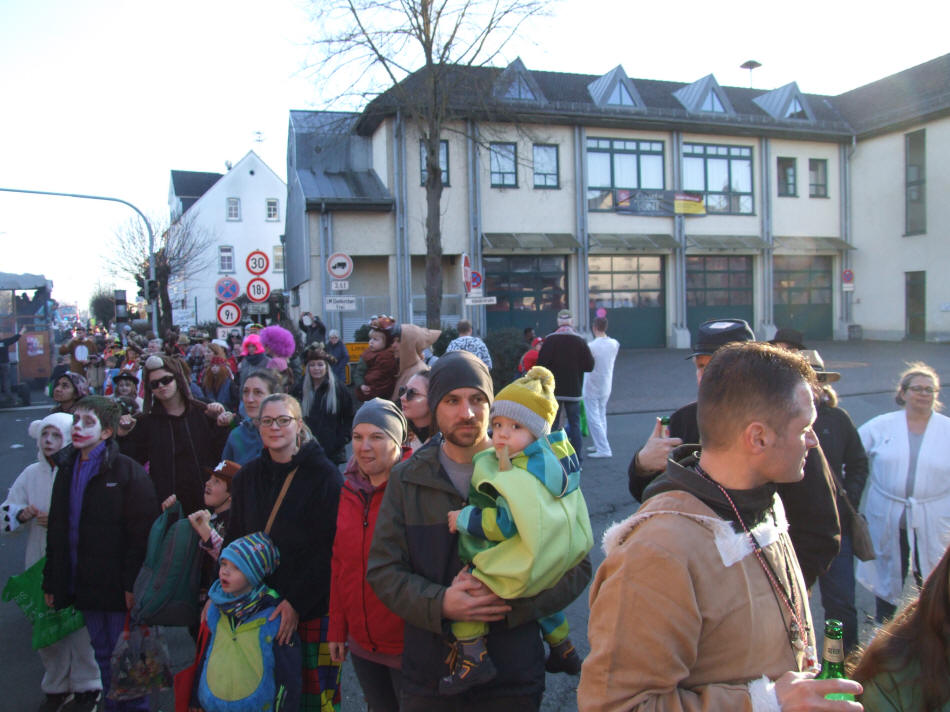 Rosenmontagszug 2023 in Dehrn