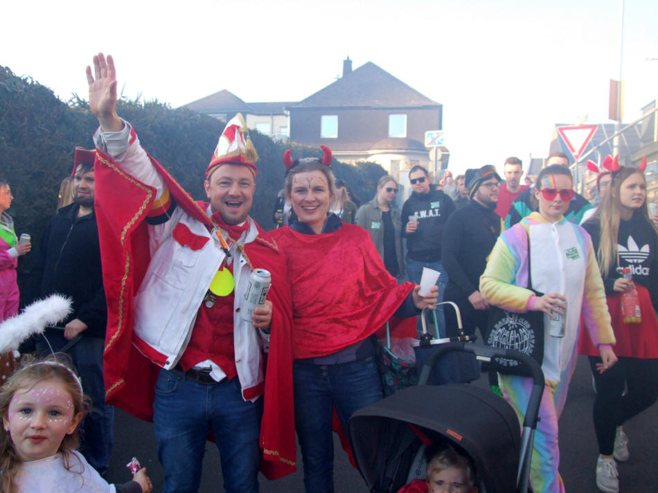 Rosenmontagszug 2023 in Dehrn